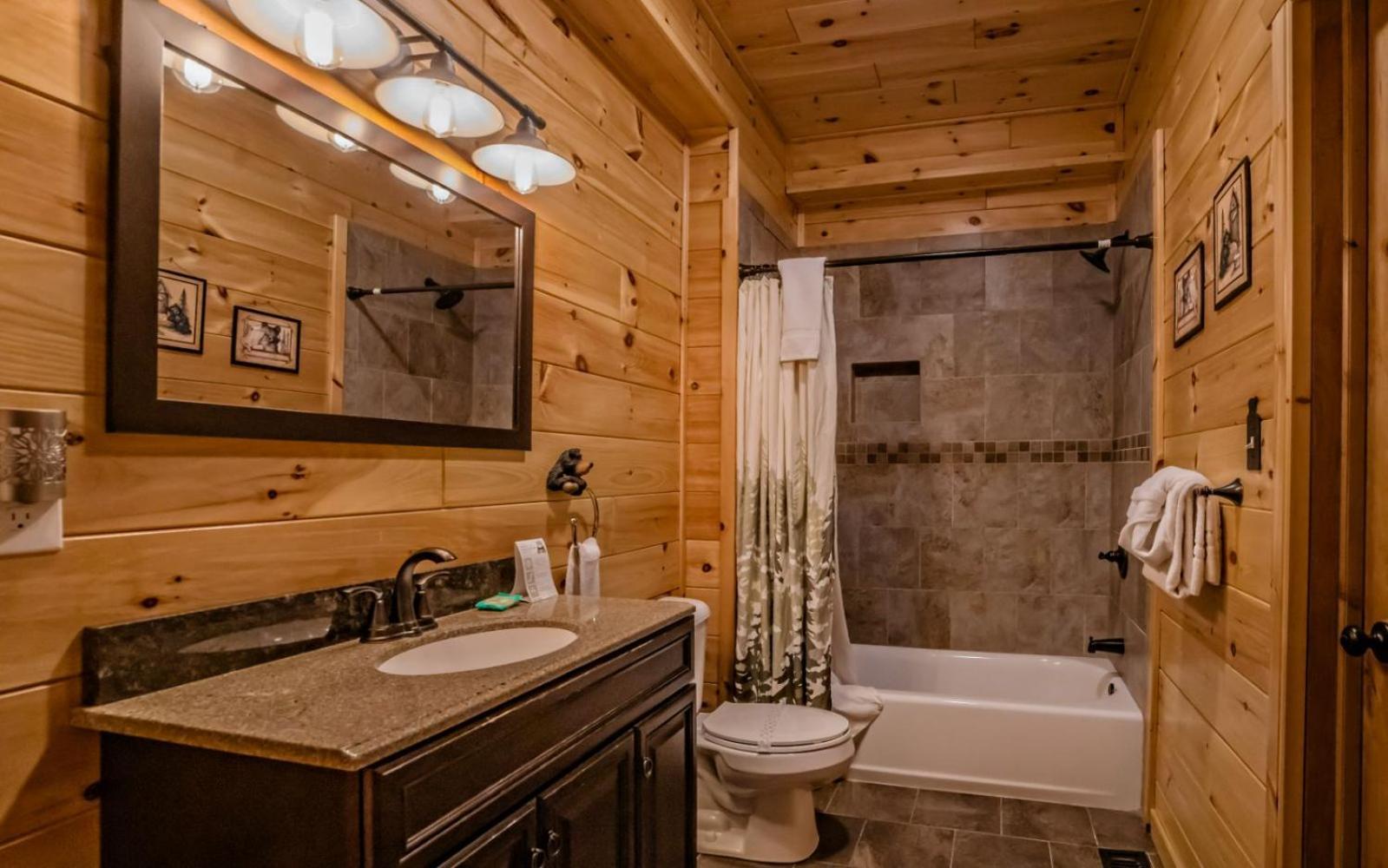 Beartastic Mountain View Lodge Гатлинбург Экстерьер фото